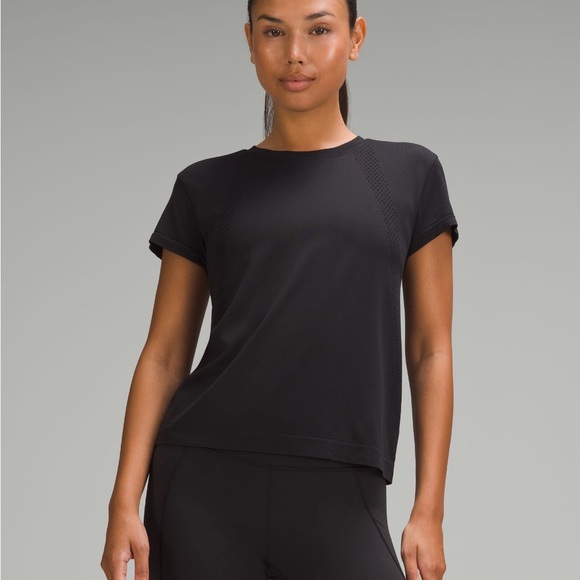 Lululemon Train to Be Short-Sleeve Shirt in White Size 6 Breathable Training Top - Picture 5 of 8